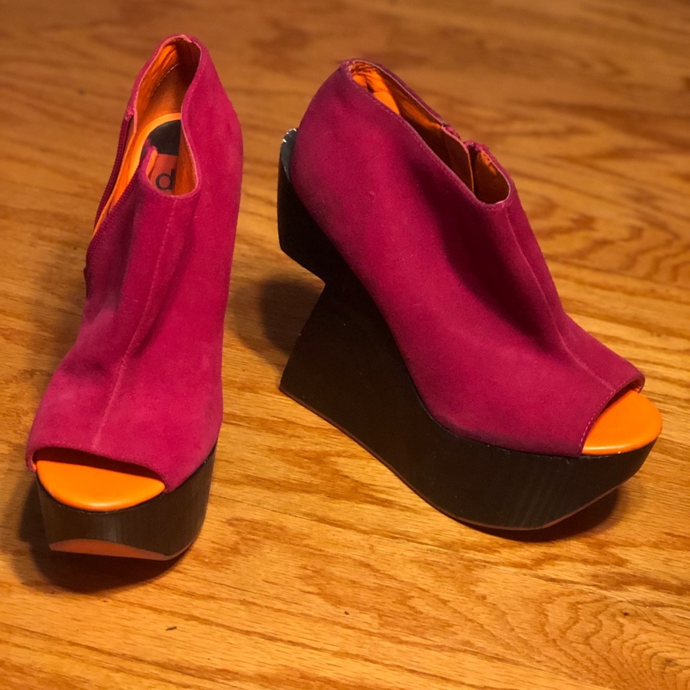 pink heels